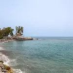 Charming 1 Bedroom With Seaview And Pool