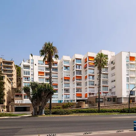 Charming 1 Bedroom With Seaview And Pool Appartamento